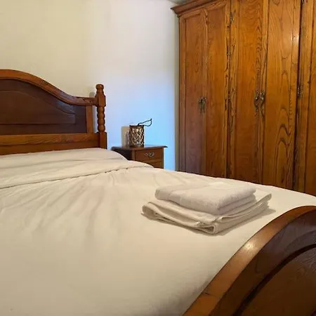 Casa De Emilio Artono